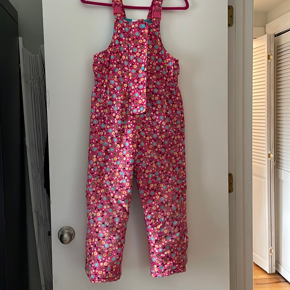 Hanna Anderson floral girls snowsuit size 130 / 8.